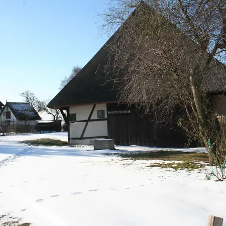 Holiday home Boddenblick Fw Anton *