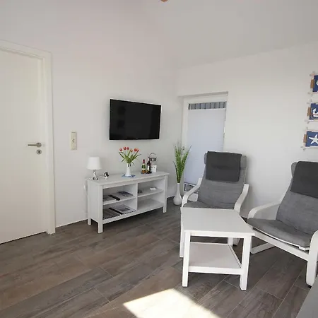 Boddenblick Fw Anton Holiday home