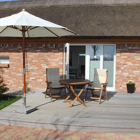 Boddenblick Fw Anton Holiday home *