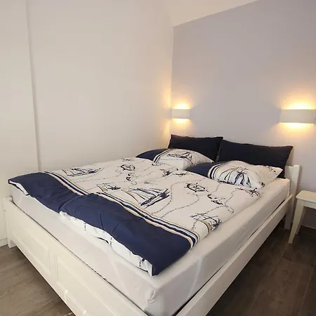 Boddenblick Fw Anton Holiday home